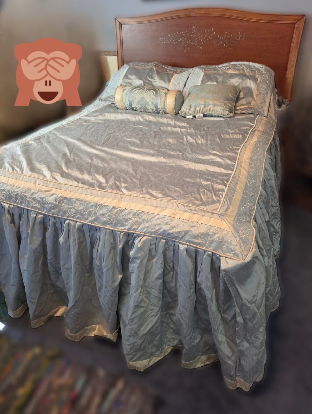 Pastel Light Blue & Cream Ruffled Comforter Set w/ Decorative Pillows & Cases
